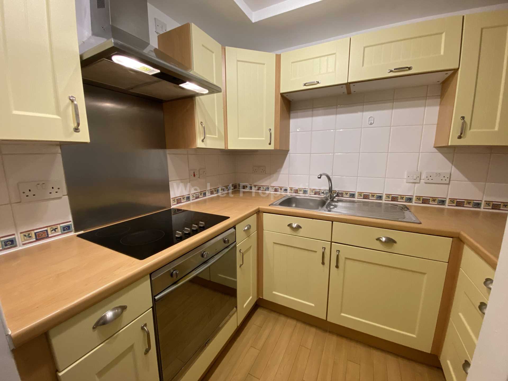 Ellerslie Court, Upper Park Road, Image 3