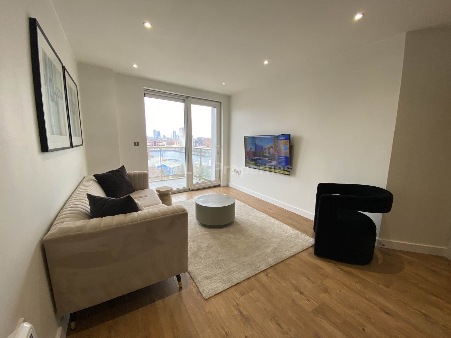 Sovereign Point, Salford Quays, Image 2