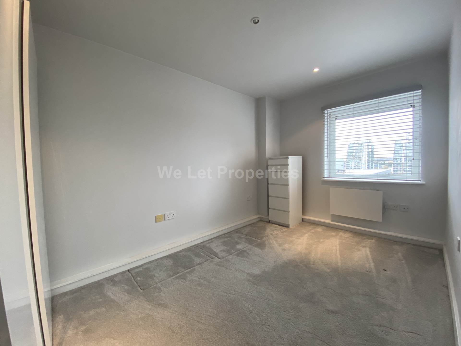 Sovereign Point, Salford Quays, Image 7