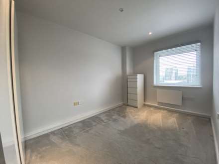 Sovereign Point, Salford Quays, Image 7