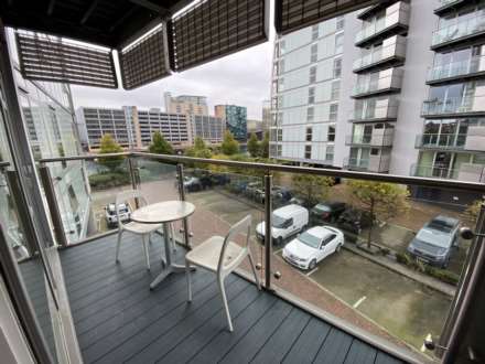NV Building, Salford Quays, Image 8