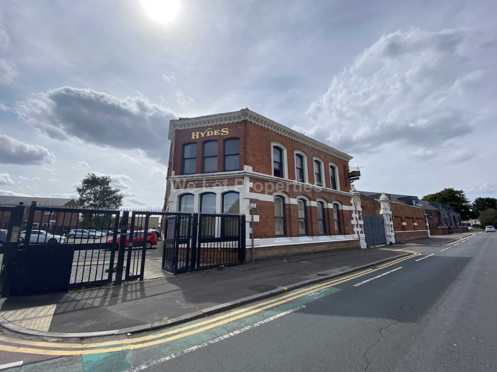 Queens Brewery Court, Manchester, Image 13