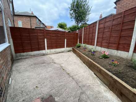 Radcliffe Park Road, Salford, Image 9
