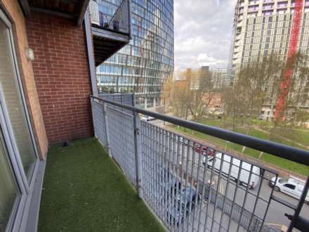 Meadow View, Naples Street, Image 10