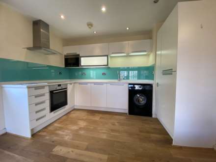 Meadow View, Naples Street, Image 4