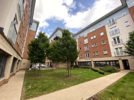 Gilbert House, Salford Quays, Image 9