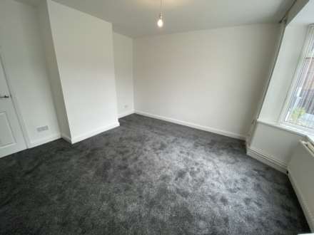 Glendale, Swinton, Image 1