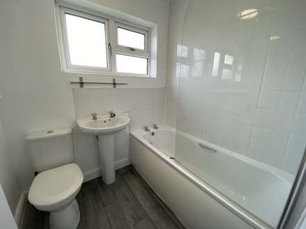 Glendale, Swinton, Image 9