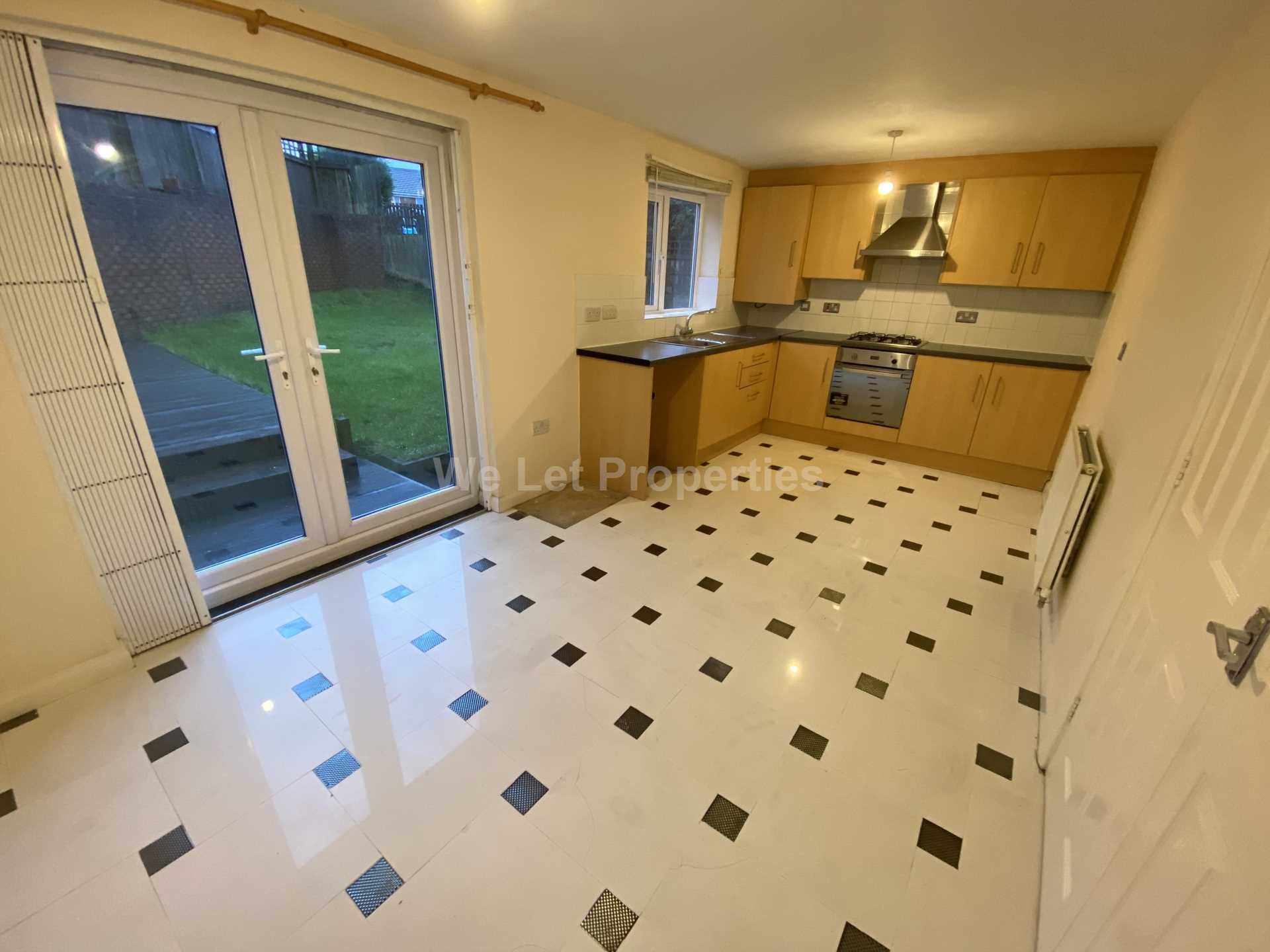 Olanyian Drive, Manchester, Image 3
