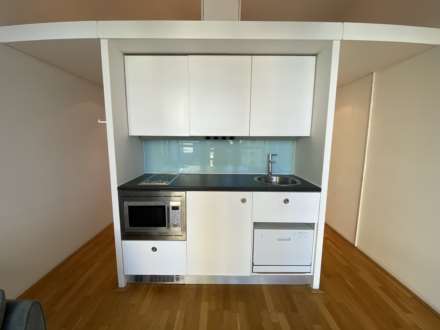 Abito, Greengate, Image 3