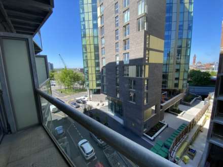 Abito, Greengate, Image 7