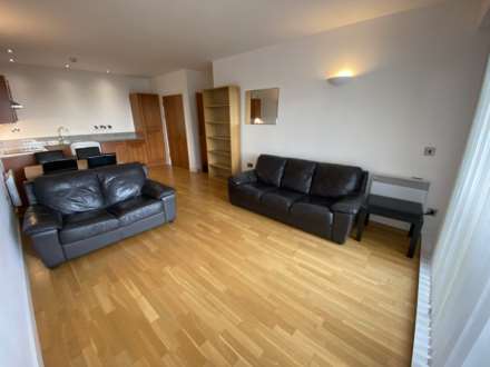 Property For Rent Issac Way, Manchester