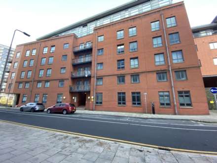 Lake House, Castlefield Locks, Image 7