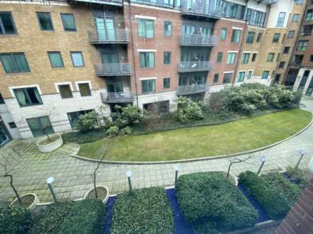 City South, City Road East, Image 9