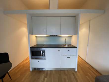 Abito, Greengate, Image 3