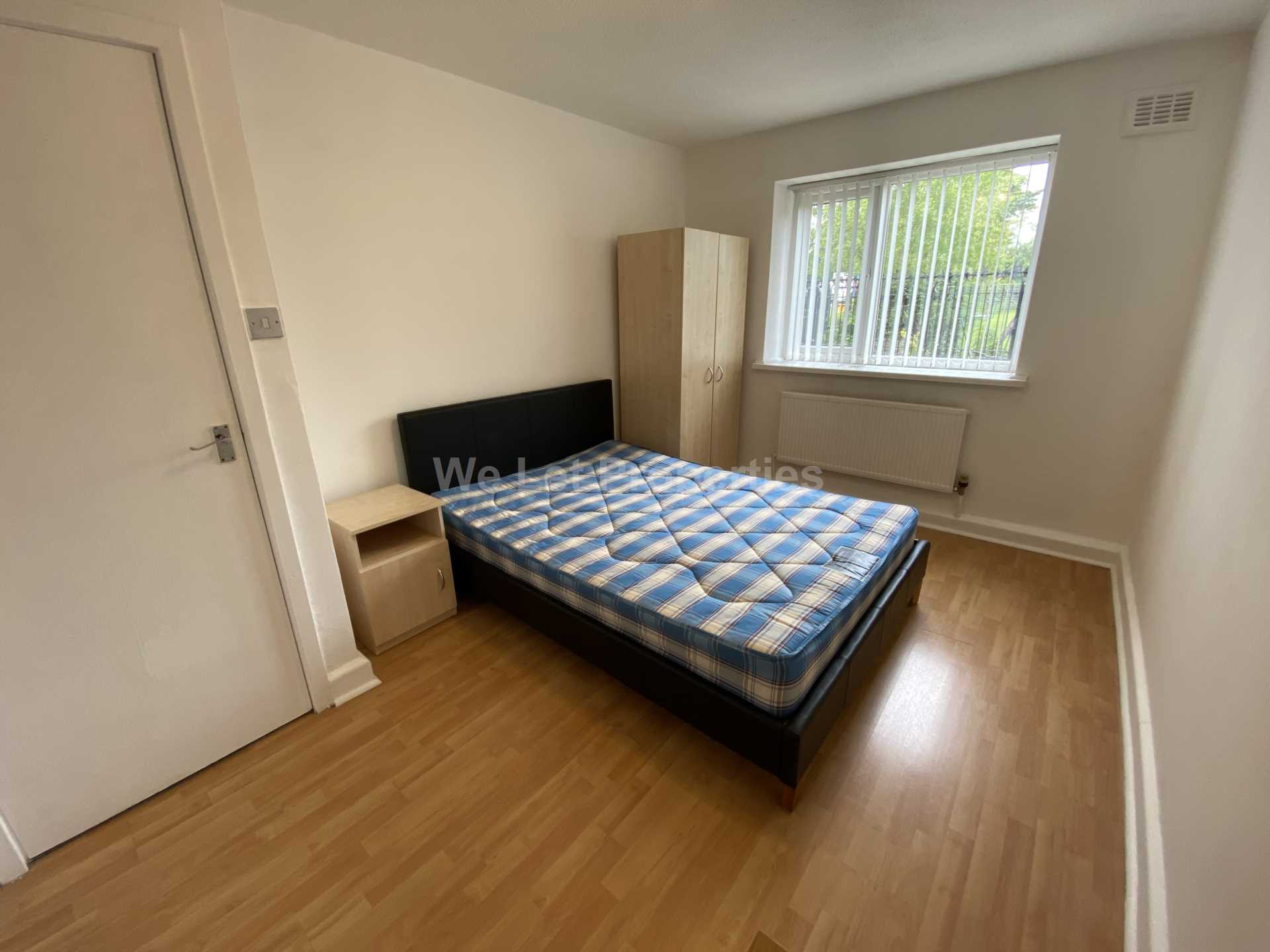 Eccles New Road, Salford, Image 4