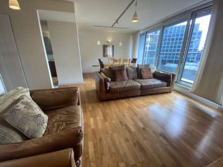 Leftbank, Spinningfields, Image 2