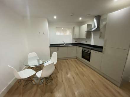 Ovale, Pollard Street, Image 3