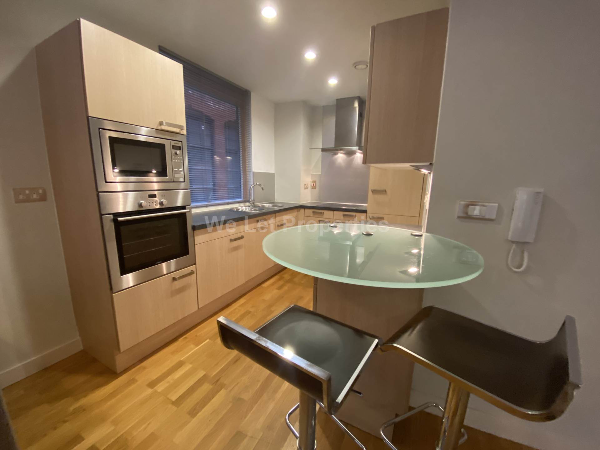 Bauhaus, Little John Street, Image 4