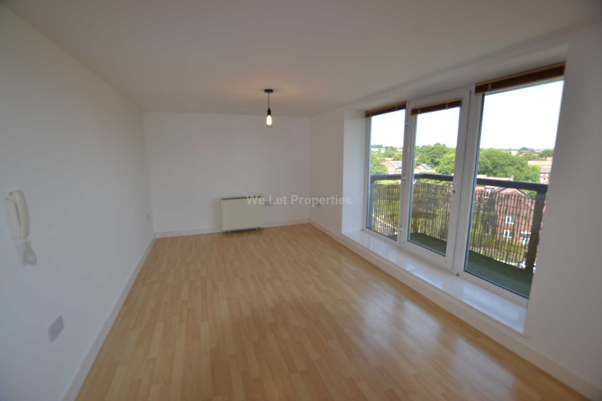 Lakeside Rise, Higher Blackley, Image 4