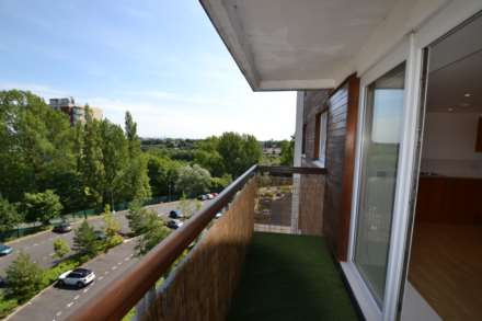 Lakeside Rise, Higher Blackley, Image 7