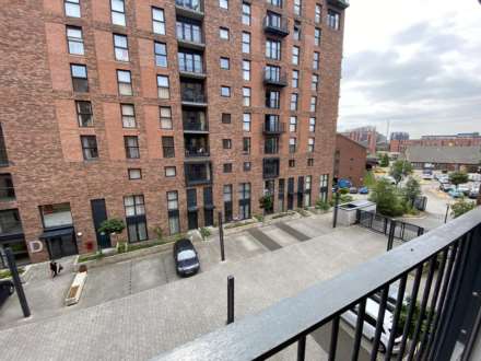 Wilburn Basin, Salford, Image 8