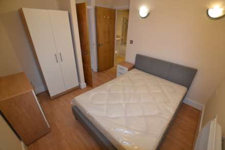 Home Two, Chapeltown Street, Image 4
