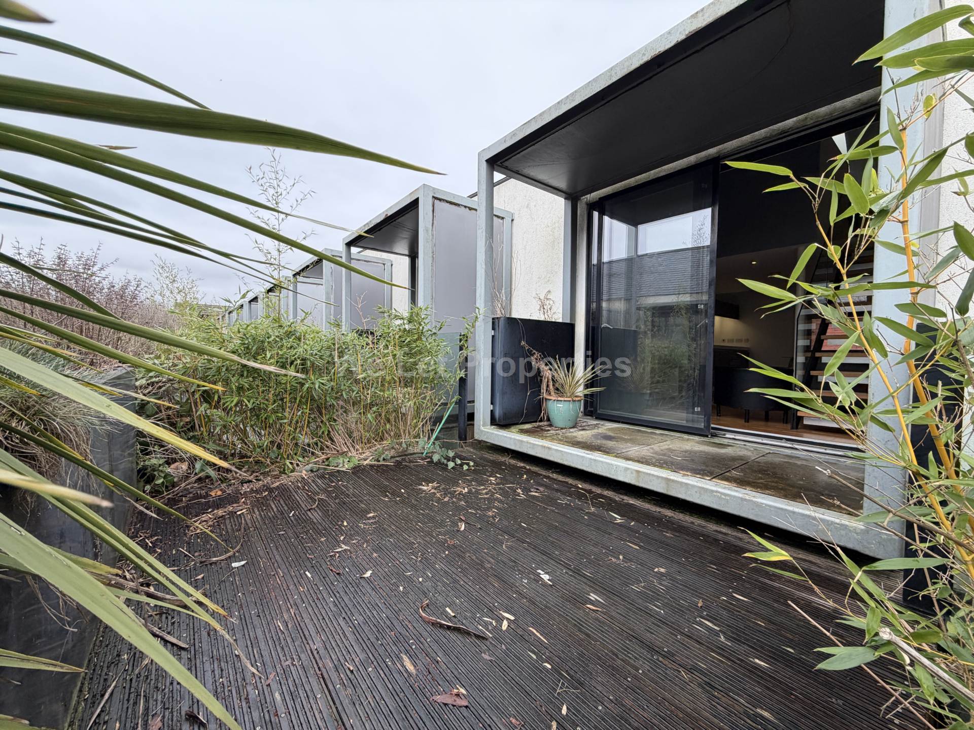 Ash Street, Chimney Pot Park, Image 11