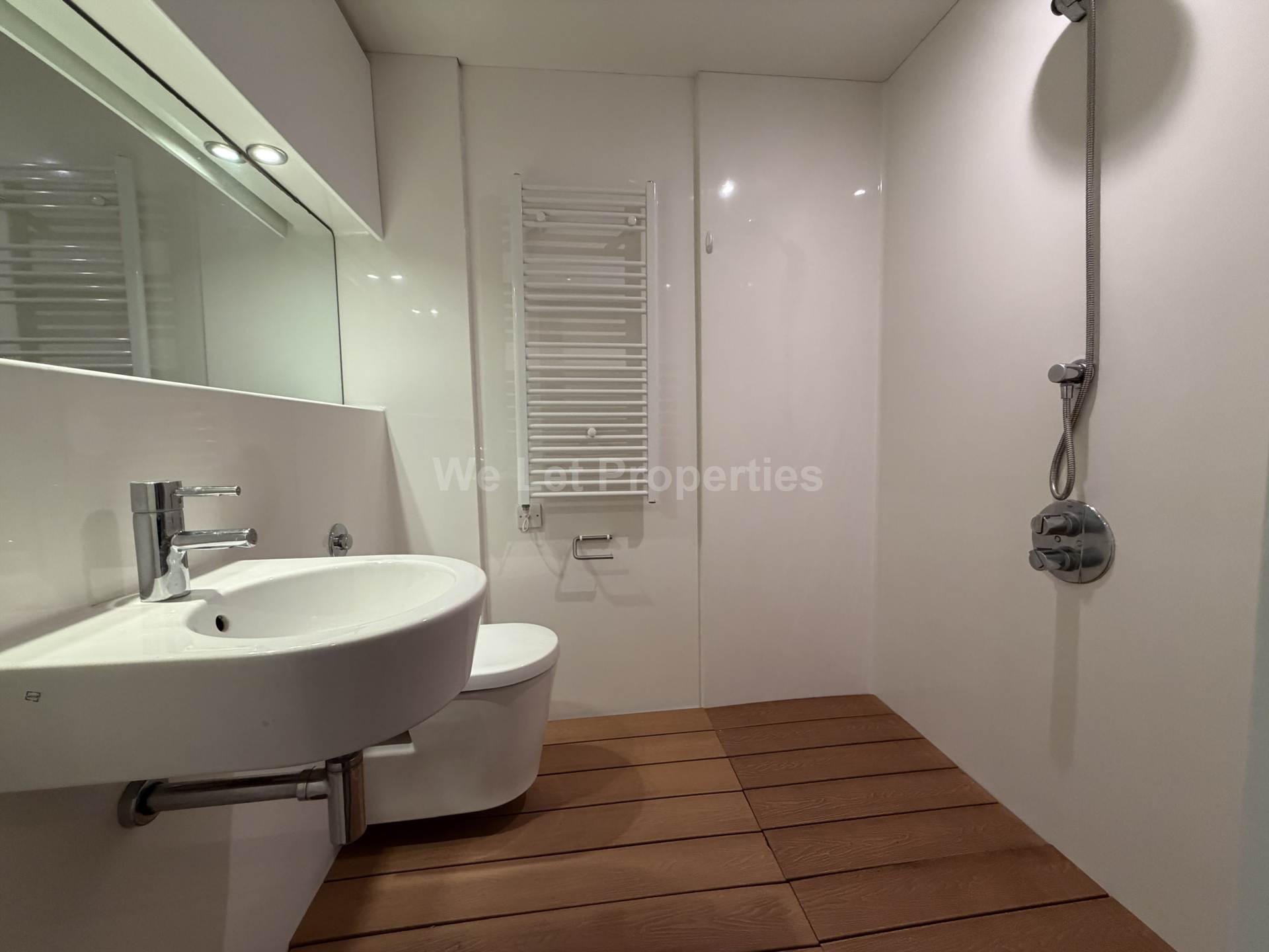 Ash Street, Chimney Pot Park, Image 8