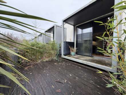 Ash Street, Chimney Pot Park, Image 11