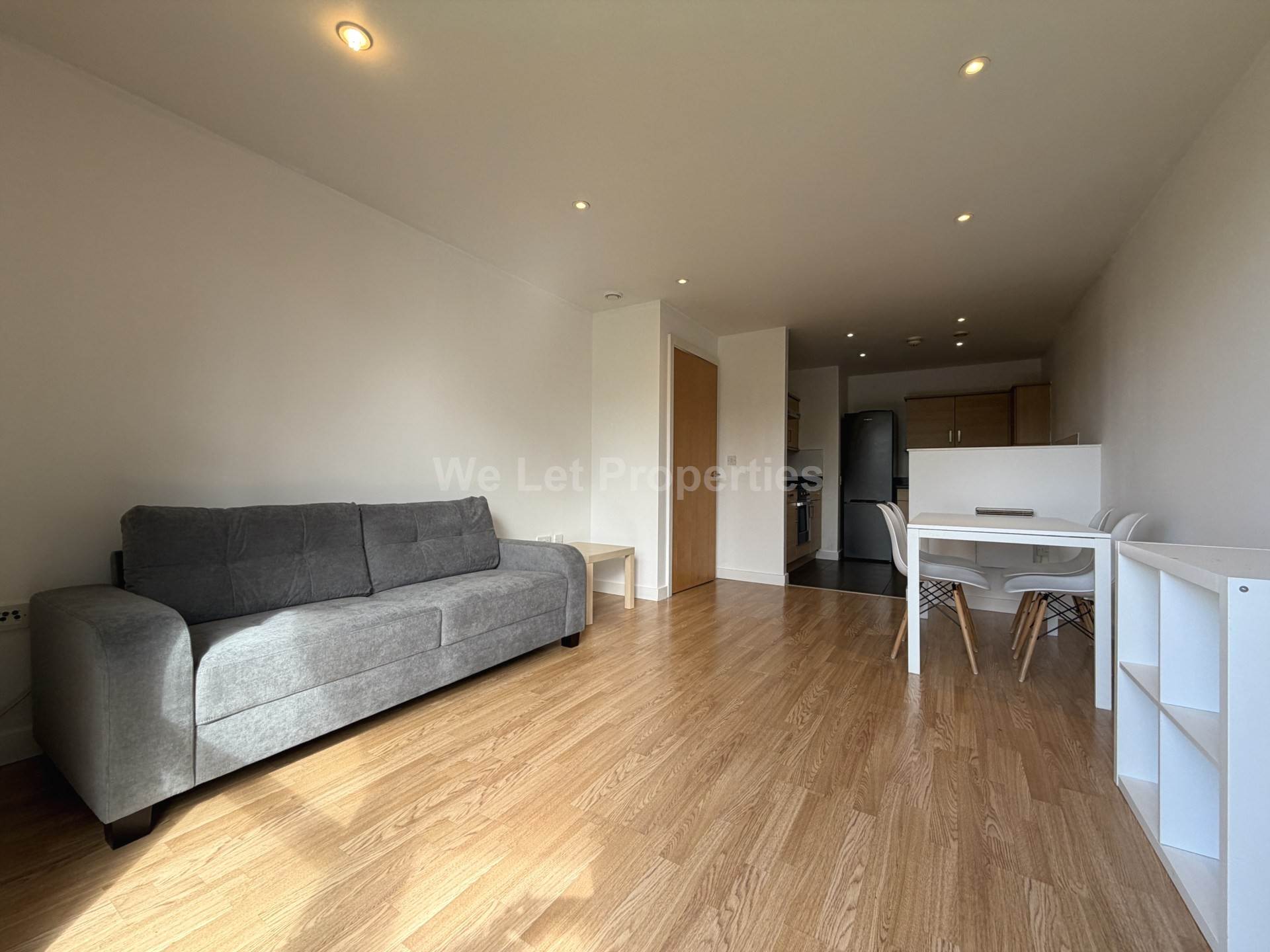 Richmond Hill, Stephen Street, Image 2