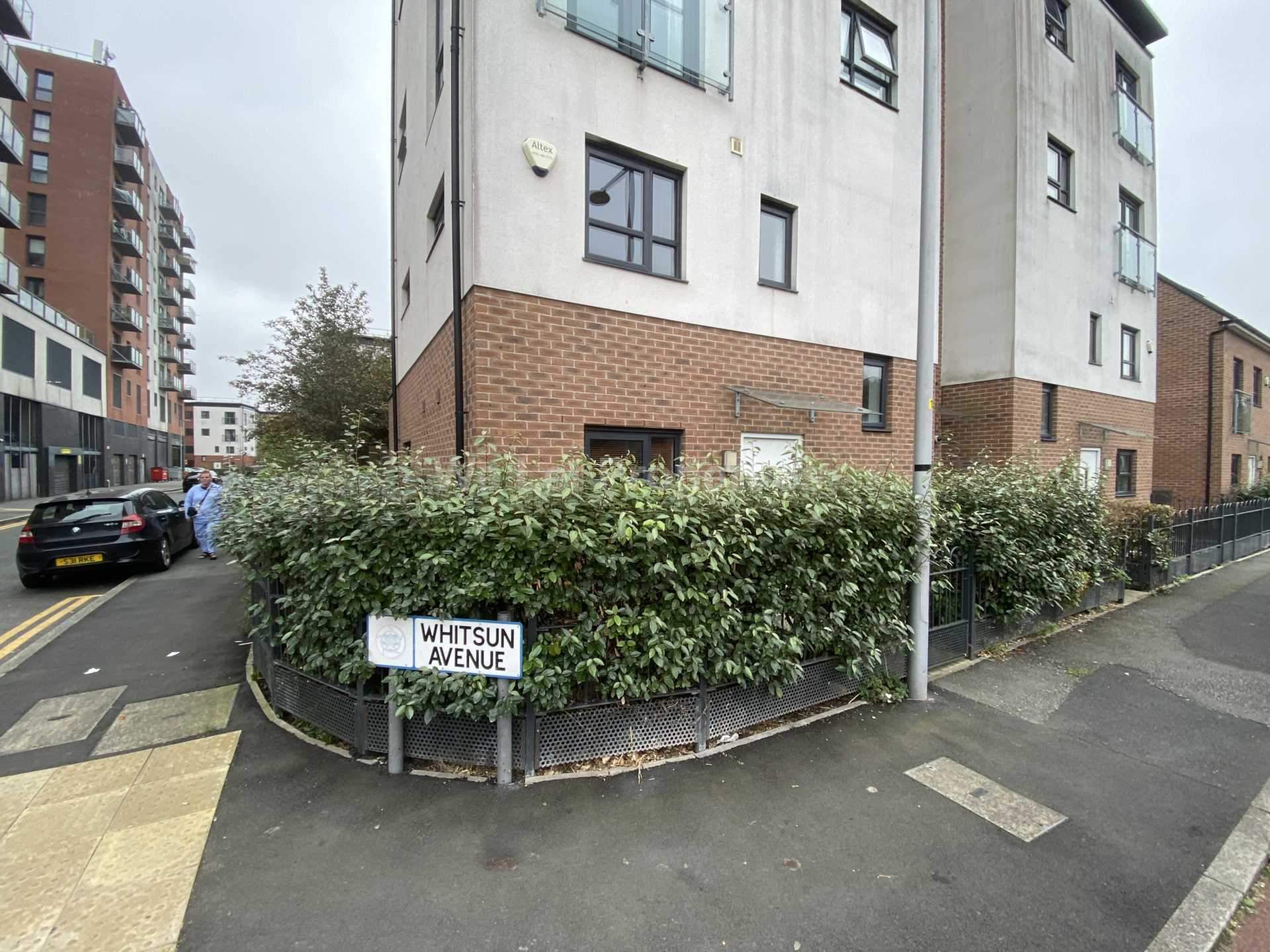 Whitsun Avenue, Salford, Image 14