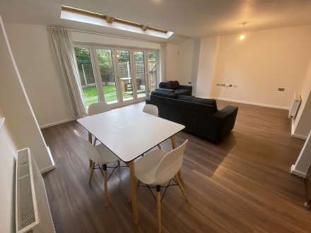 Whitsun Avenue, Salford, Image 2