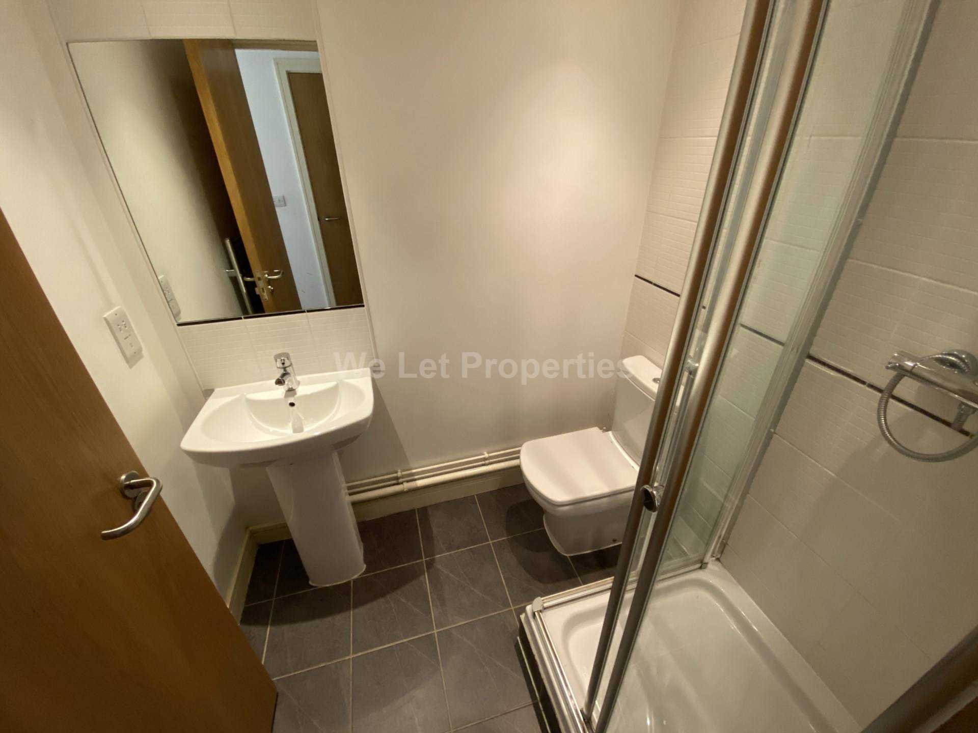 Northern Angel, Dyche Street, Image 7