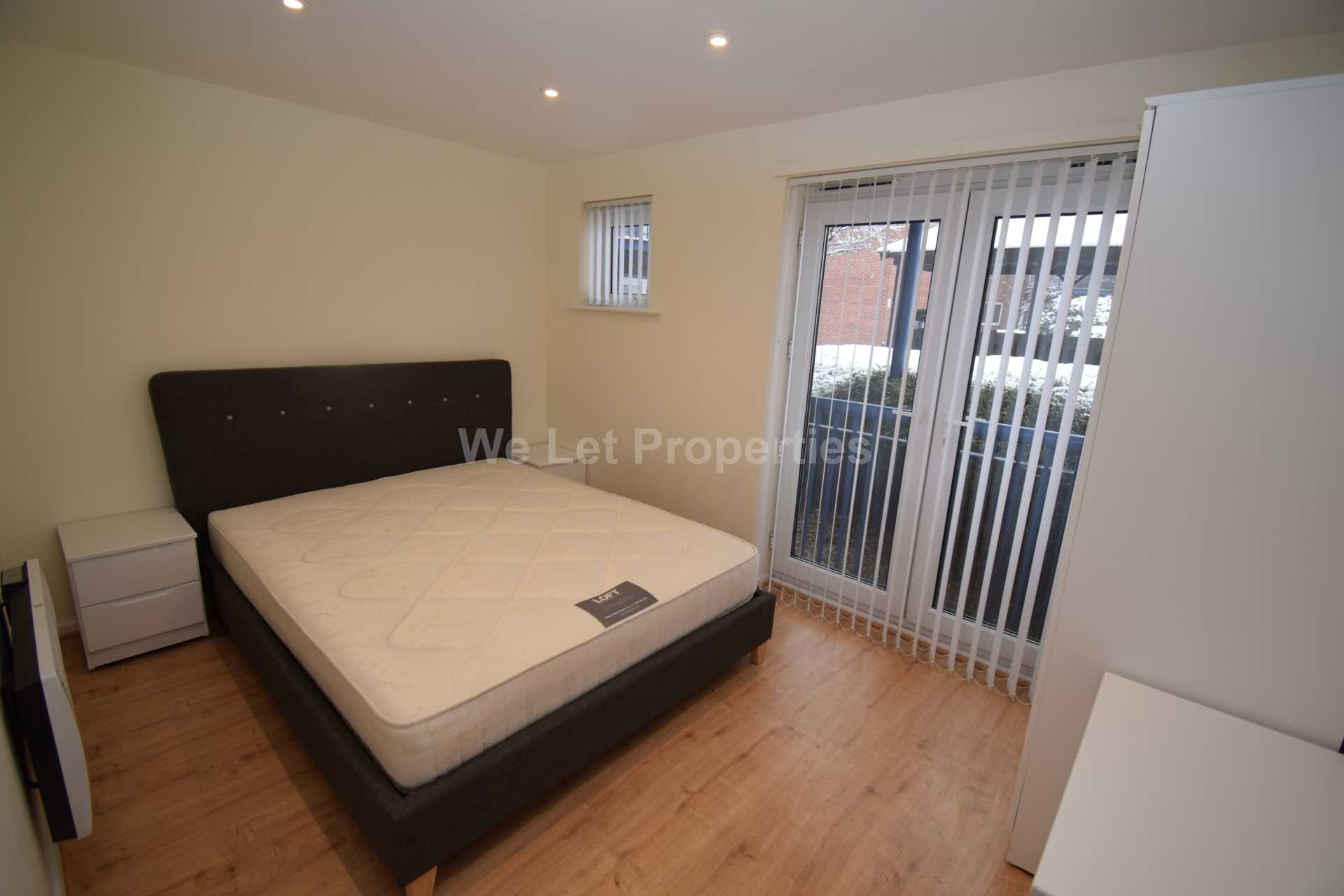Stretford Road, Hulme, Image 5