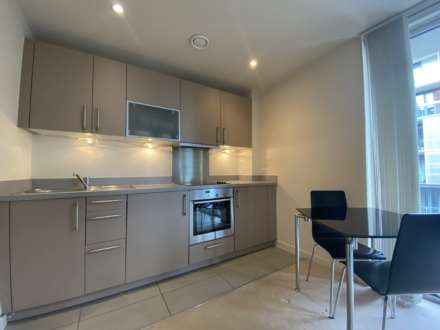 Spectrum, Blackfriars Road, Image 2