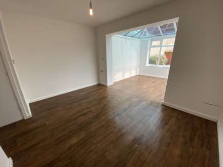 Bugle Close, Salford, Image 4