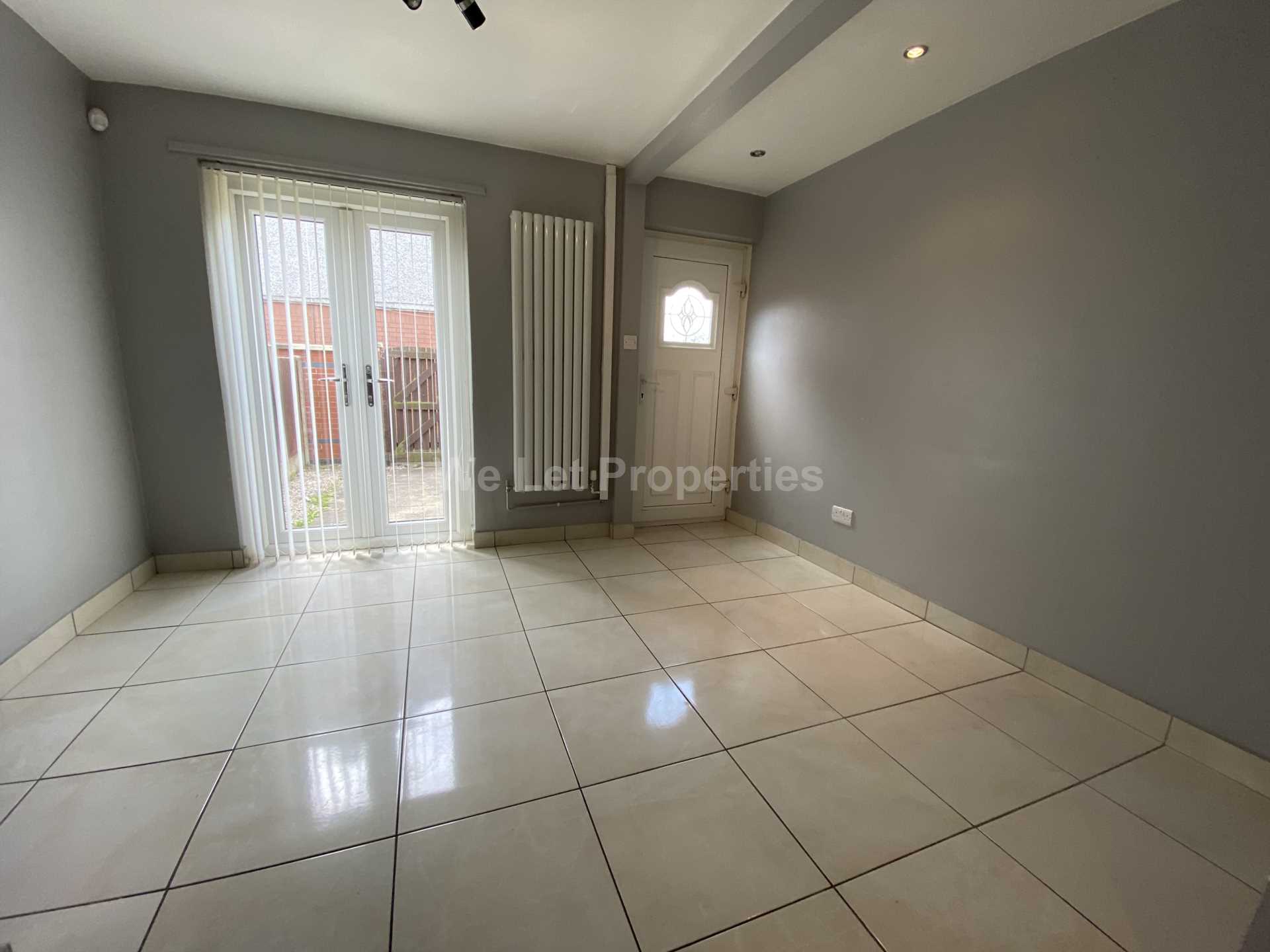 Aldershot Walk, Manchester, Image 4