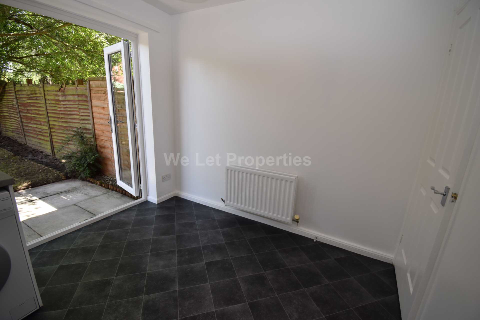 Velour Close, Trinity Riverside, Image 3