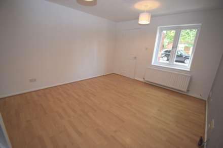 Velour Close, Trinity Riverside, Image 7