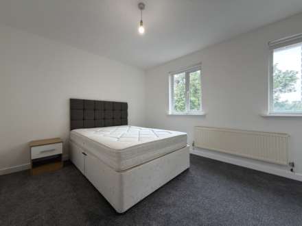 Stretford Road, Hulme, Image 19
