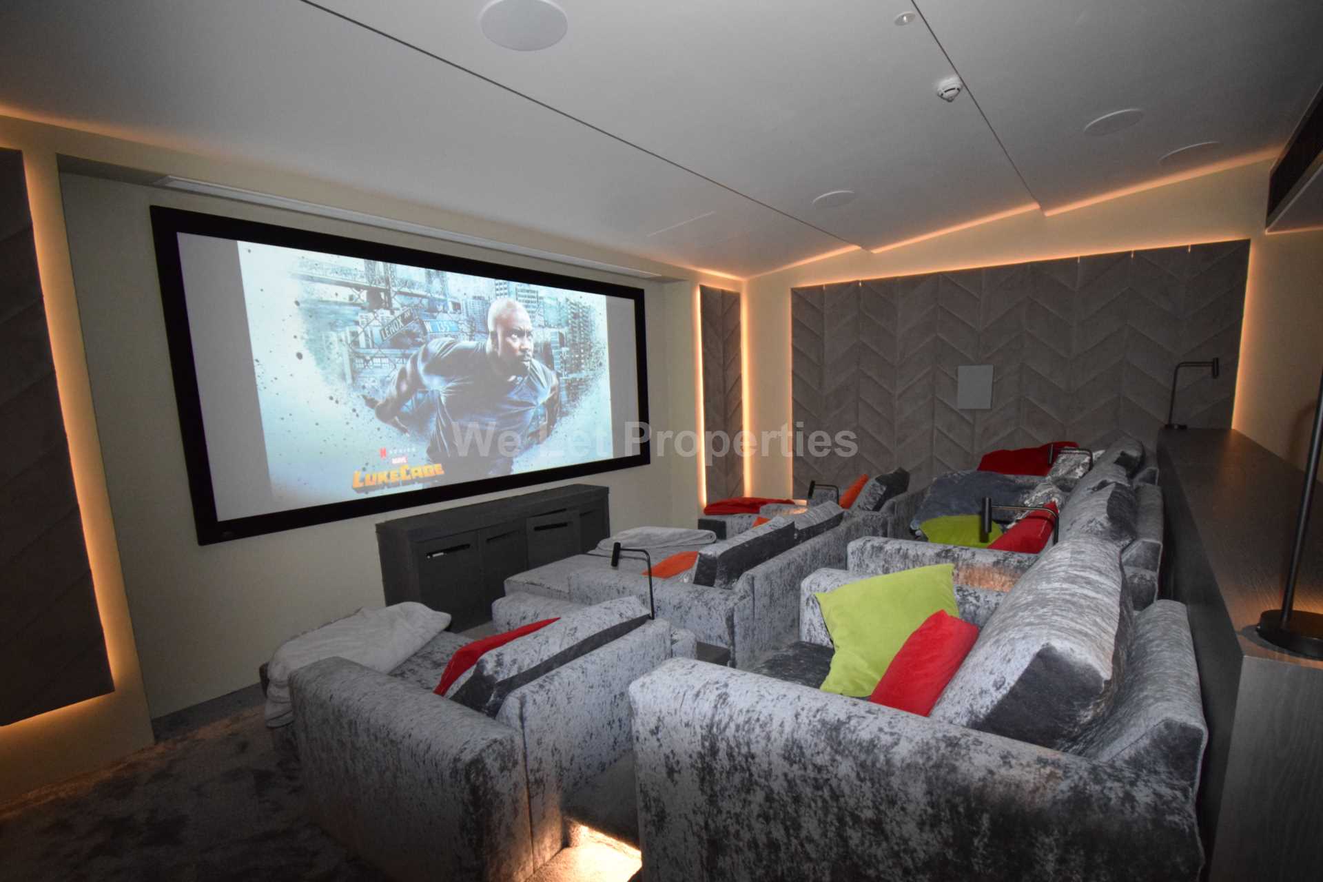 Local Blackfriars, Bury Street, Image 10