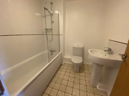 Stuart Street, Sport City, Image 6