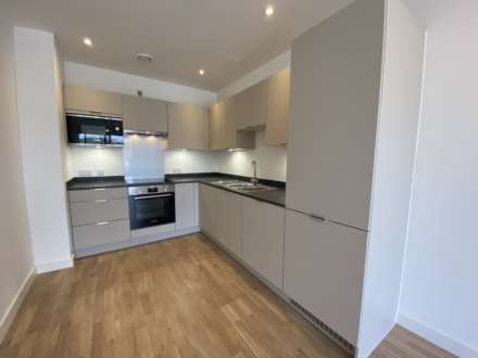 Property For Rent Lockgate Mews, Manchester