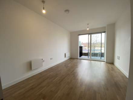 Lockgate Mews, Ancoats Marina, Image 3
