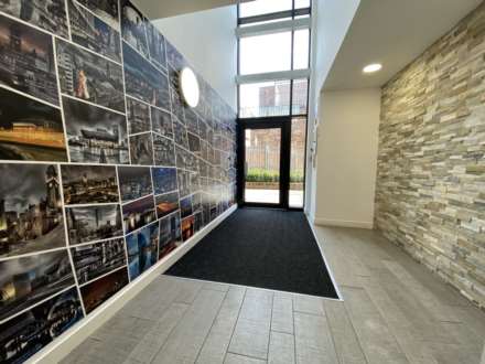 Lockgate Mews, Ancoats Marina, Image 8