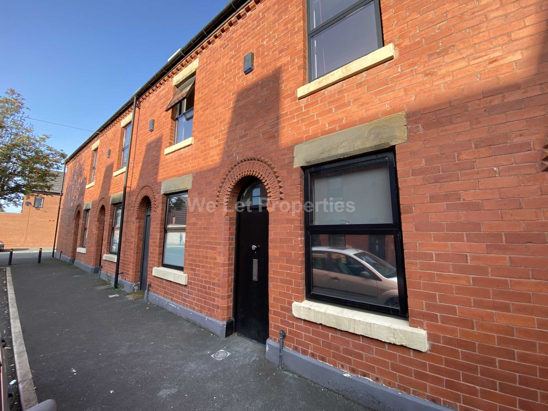 Ash Street, Chimney Pot Park, Image 13