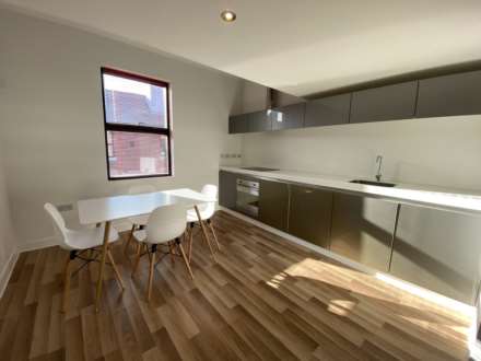 Ash Street, Chimney Pot Park, Image 4