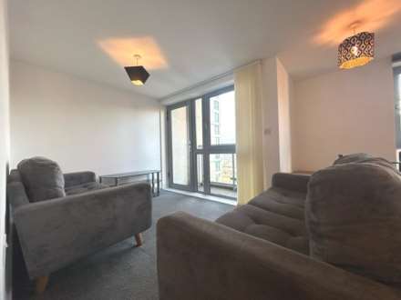 Property For Rent Elmira Way, Salford