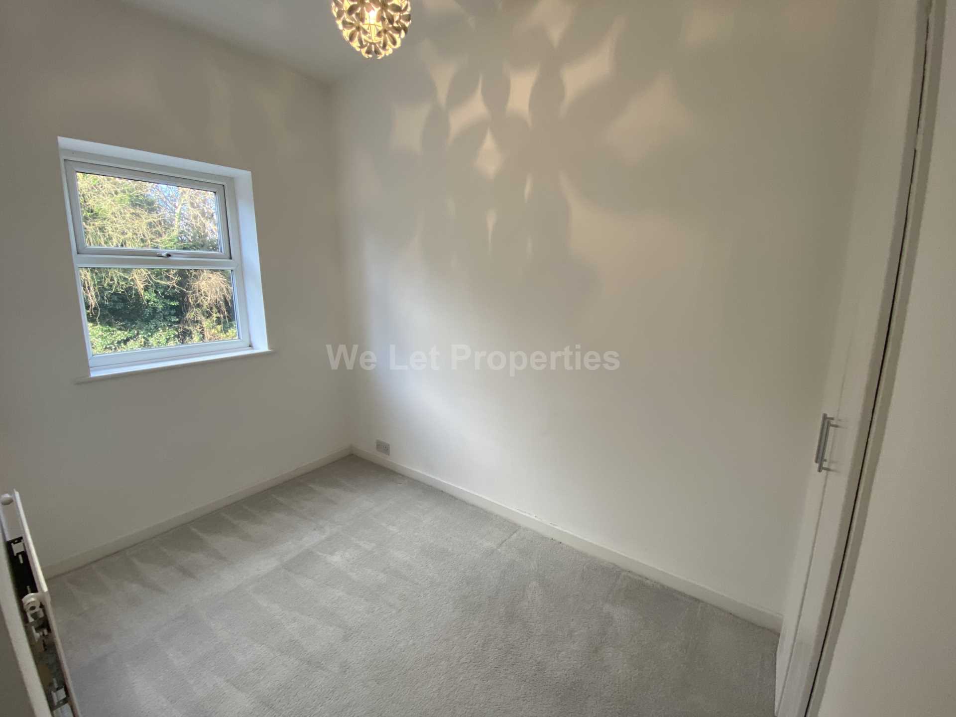 Newearth Road, Walkden, Image 9